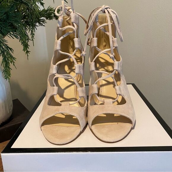 NIB Nine West Unforgettable Lace Up Bootie - Picture 2 of 5